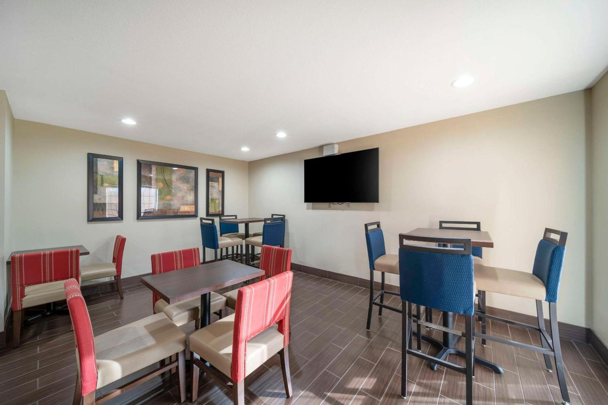Comfort Suites Red Bluff Near I-5 Kültér fotó